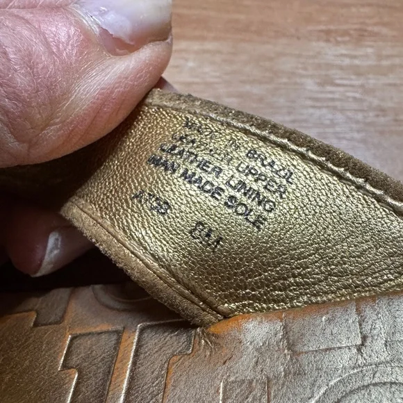 Tory Burch thora flat thong gold leather sandals size 8 - Picture 5 of 8